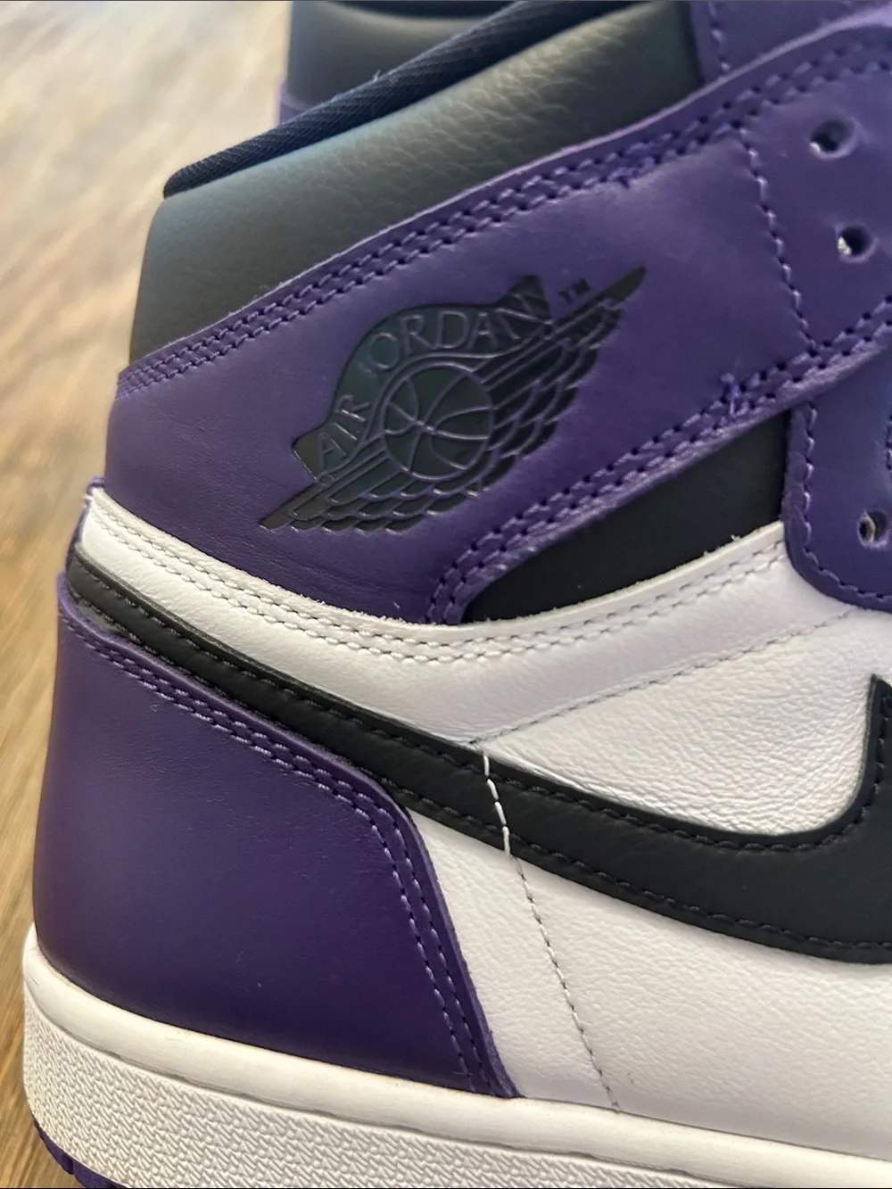Nike Air Jordan 1 Retro High OG “court purple 2.0” size 11